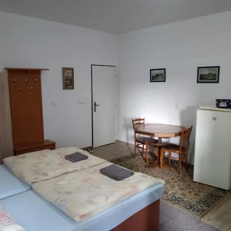 Ubytovani U Bohemie Jednoty 2200 * Sokolov